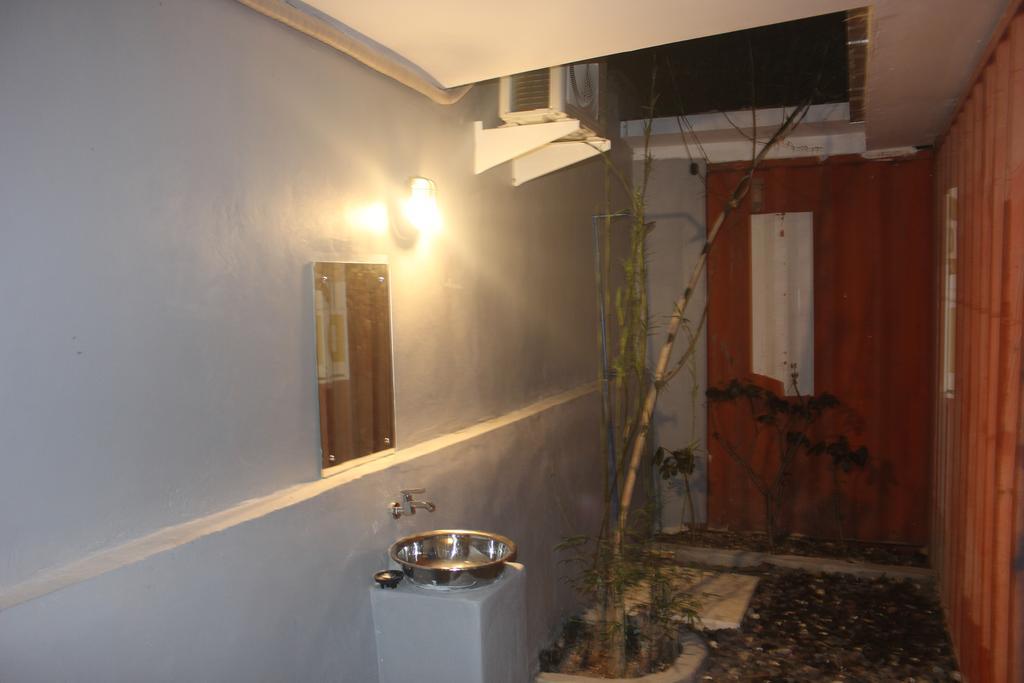 Kubu Container Hotel Uluwatu Buitenkant foto