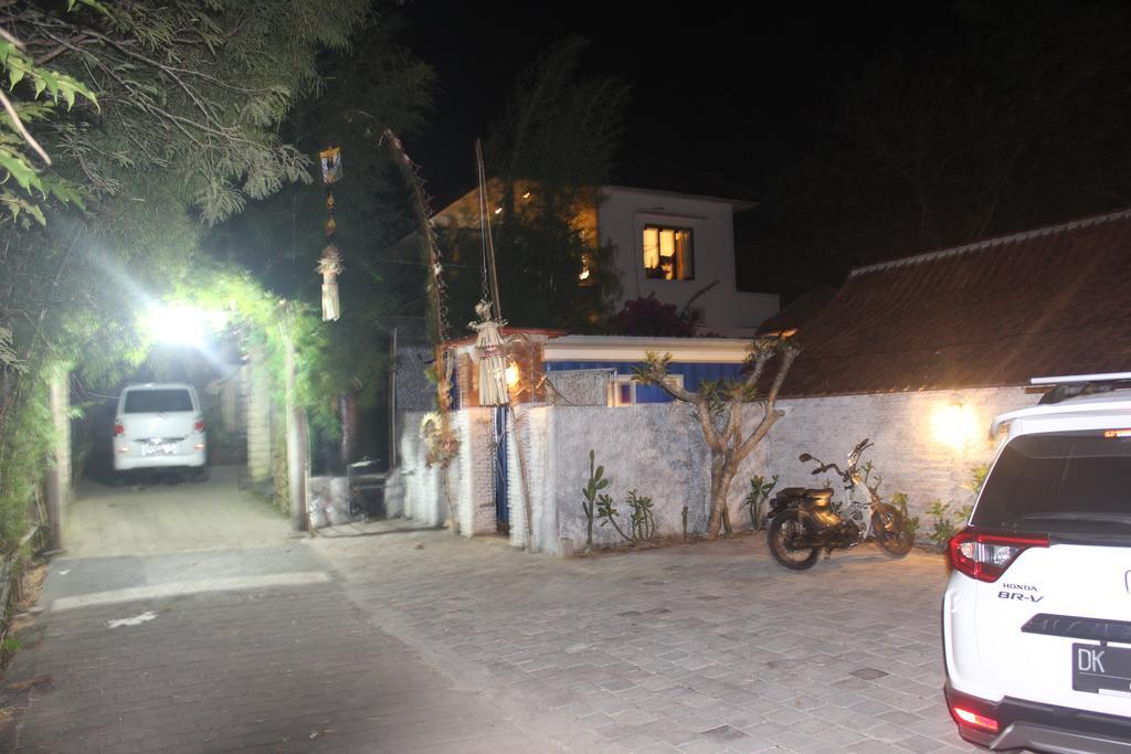 Kubu Container Hotel Uluwatu Buitenkant foto