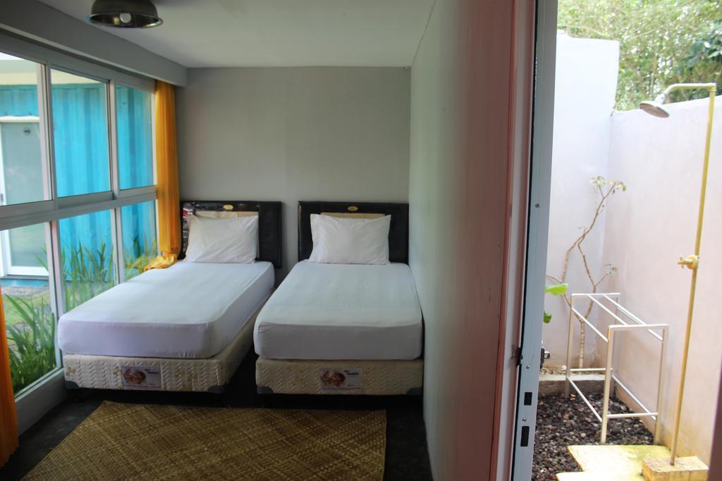 Kubu Container Hotel Uluwatu Buitenkant foto