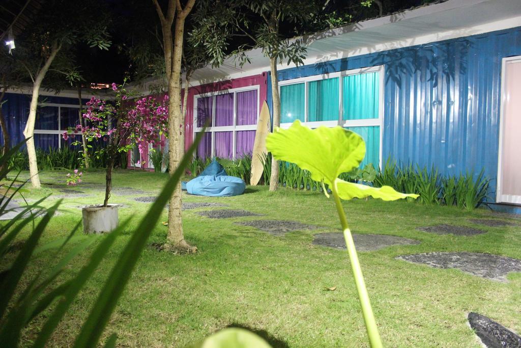 Kubu Container Hotel Uluwatu Buitenkant foto